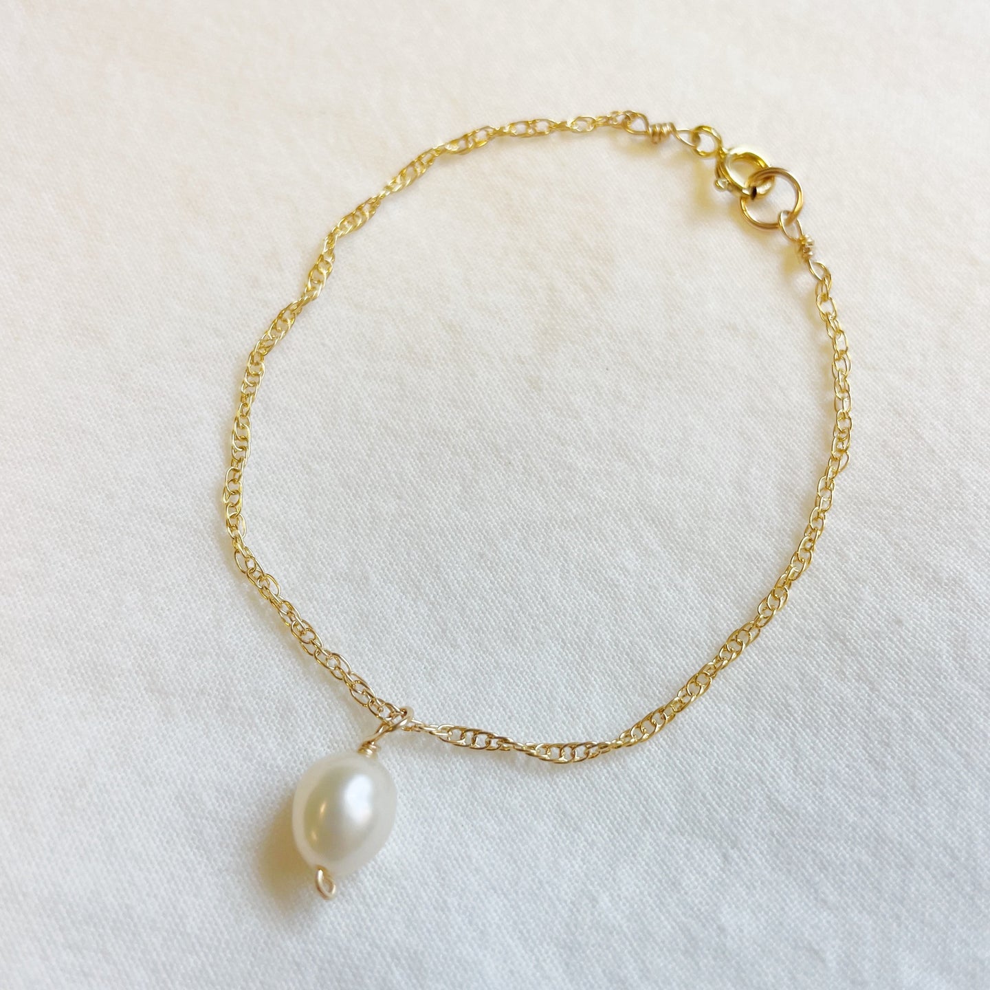 Gold and White Pearl Bracelet