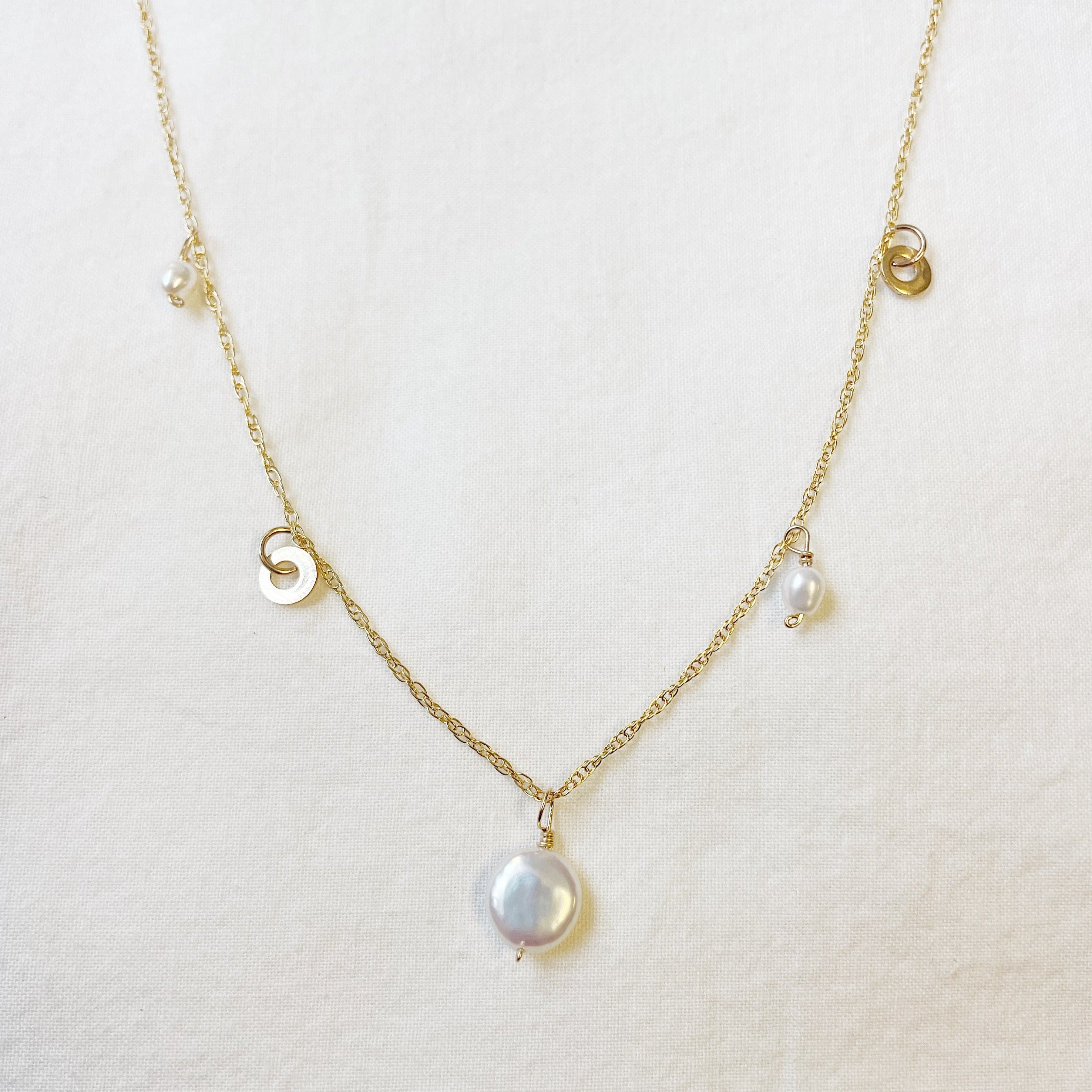 Unique Pearl Necklace