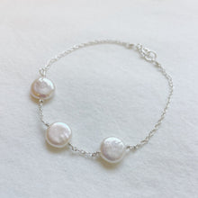 Load image into Gallery viewer, Sterling Silver Freshwater Pearl Bracelet
