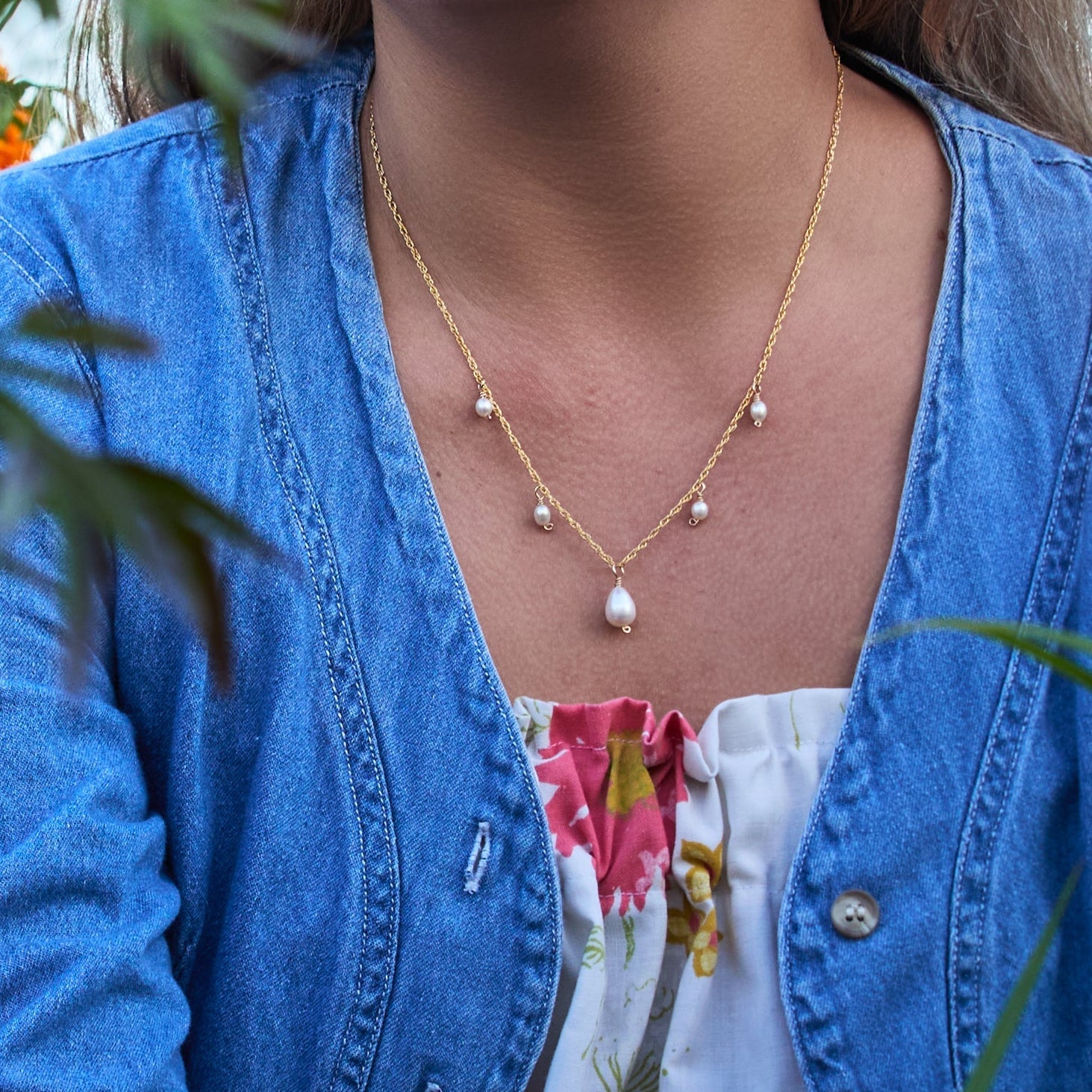 Oval Pearl Cascading Necklace