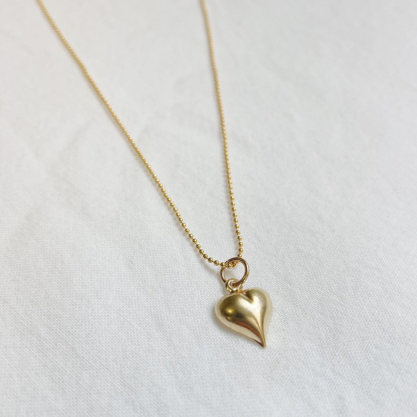 Thin Puff Heart Necklace