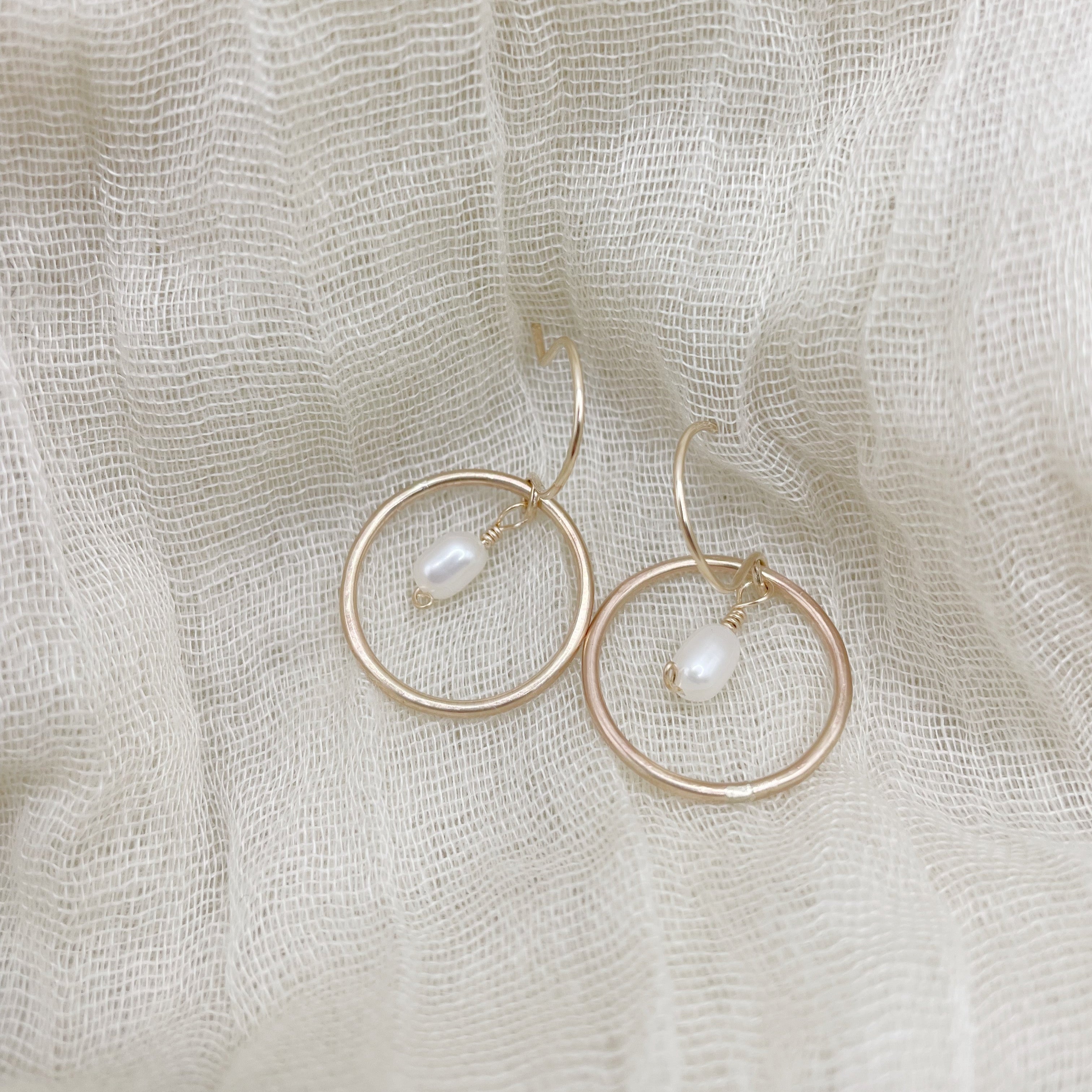 Rice Pearl Infinity Earrings