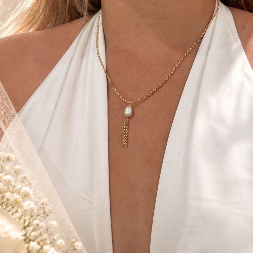 Modern Bridal Pearl Necklace
