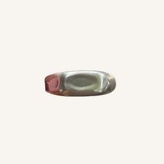 Rounded signet ring