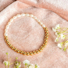 Load image into Gallery viewer, Pearl and Gold Bead Bracelet
